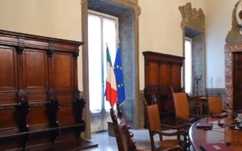 Scontro totale a Palazzo Chigi tra Salvini e Di Maio