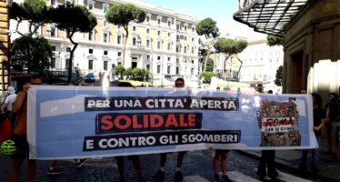 Blitz al Viminale: «Roma non si chiude. Manifestiamo il 22 giugno»