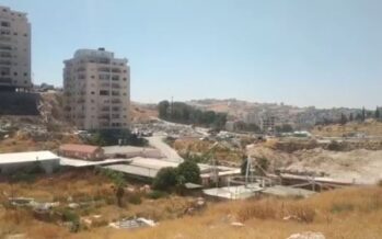 Palestinesi senza tetto né legge, Israele demolisce le loro case