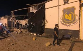 Libia. Strage di migranti nella prigione di Tajoura sulla linea del fronte