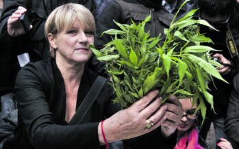 Marijuana sul terrazzo, Rita Bernardini denunciata e rilasciata