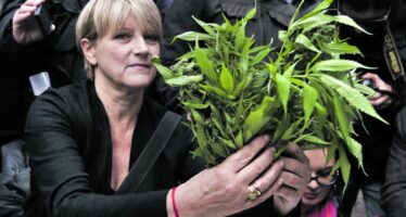 Marijuana sul terrazzo, Rita Bernardini denunciata e rilasciata