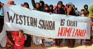 Saharawi. Protesta contro l’occupazione, la polizia marocchina spara
