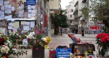 Grecia. Scarcerato il poliziotto che uccise Alexis Grigoropoulos