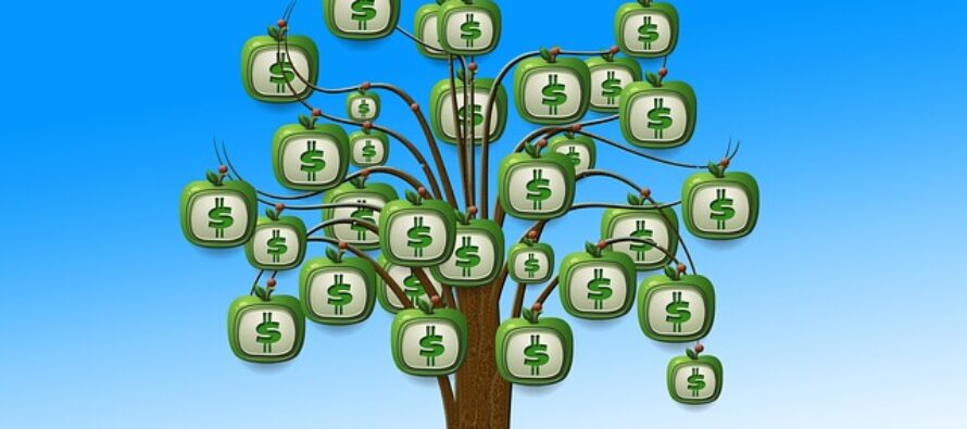 Il Piano della Finzione ecologica: pochi fondi a mobilità green e biodiversità