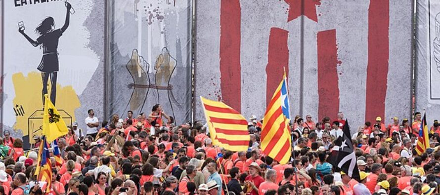 Sánchez verso l’indulto per la questione catalana, ma la destra si scatena