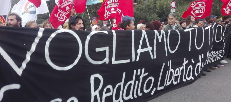 «Aboliamo le leggi sicurezza». A Roma in migliaia contro i decreti Salvini