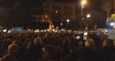 Manifestazione delle sardine, anche a Palermo il movimento dilaga