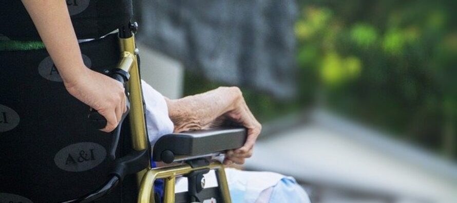 A marzo quasi 7mila anziani deceduti nelle RSA, metà in Lombardia