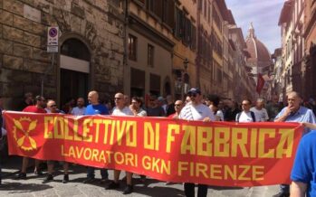 La Gkn resiste ai licenziamenti. Firenze prepara lo sciopero generale