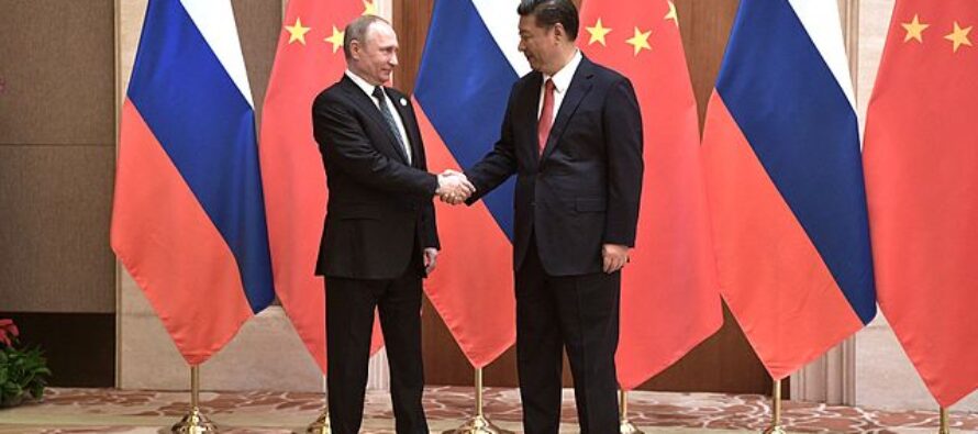 Con la nuova guerra fredda, gli USA stanno regalando la Russia alla Cina