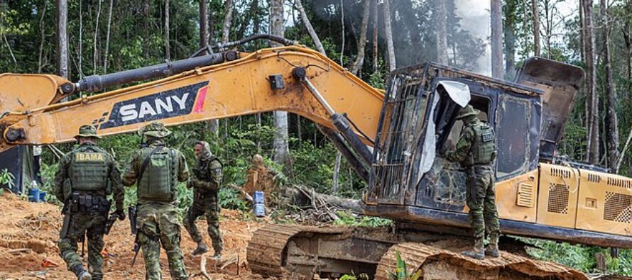 Bolsonaro fa la guerra all’Amazzonia e ai popoli indigeni