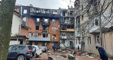 Kiev sotto le bombe, mentre a Odessa cresce la paura dell’attacco