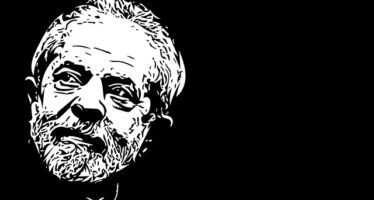 Brasile. Lula candidato promette democrazia e diritti contro bugie e fucili