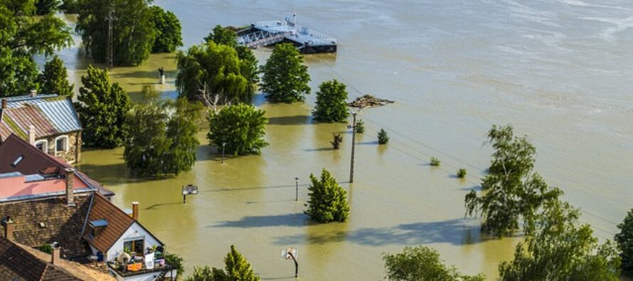 Alluvioni. La mappa dei disastri e dei rischi, le omissioni dei governi