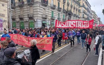 Pace anche per la terra: Napoli in piazza per la giustizia sociale e climatica
