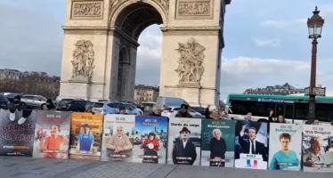 La Francia protesta contro la riforma delle pensioni: «No a quota 64»