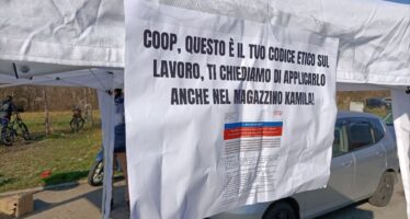 Logistica. Parma, 31 iscritti ADL-Cobas licenziati «per aver scioperato»