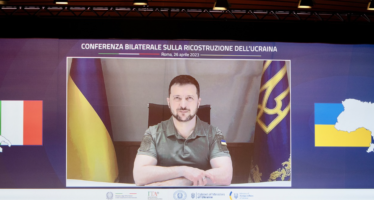 Ucraina. Guerra & Affari, l’Italia vuole un posto al sole nella ricostruzione