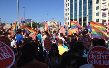 Turchia. Pride, la polizia reprime il campus-arcobaleno di Ankara