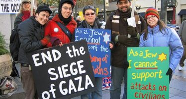Ebrei pacifisti invadono il Congresso USA, 300 arresti