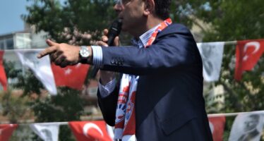Turchia. Festeggiano i sindaci anti-Erdogan