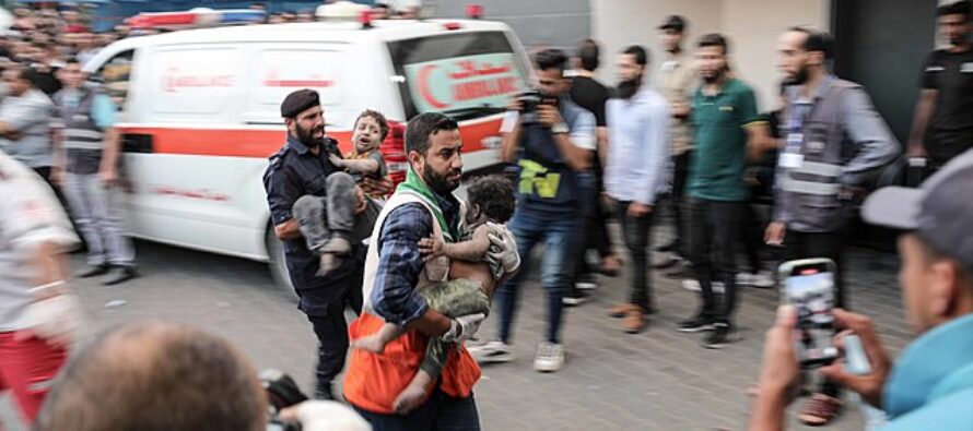 Missili israeliani su chi aiuta, uccisi7 operatori umanitari